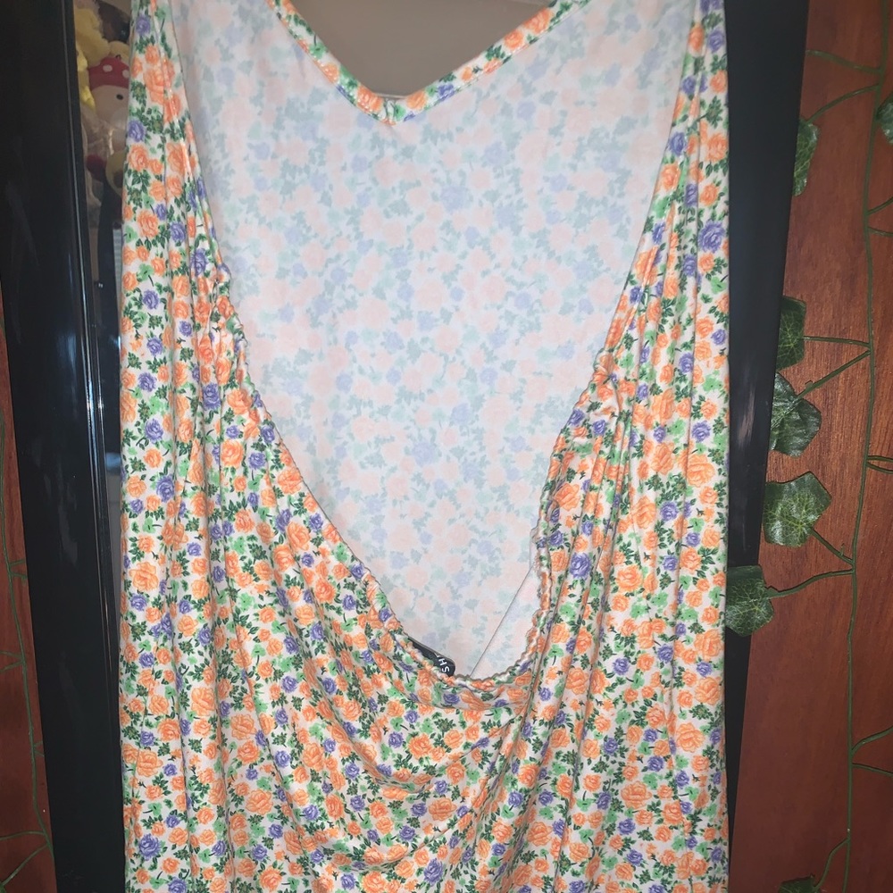 FLORAL BACKLESS DRESS - Picture 5 of 5